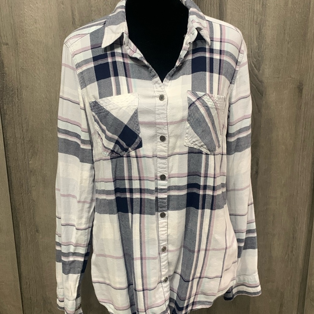 Maurices White & Purple Plaid Flannel Button Down Women's Shirt Size Small